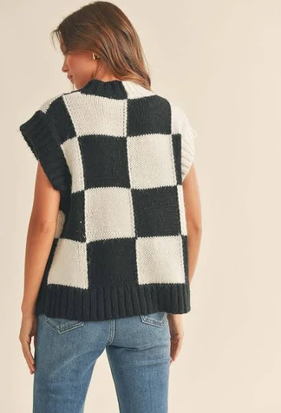 Checkerboard sweater vest, black / white