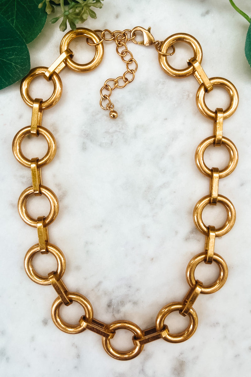Linked Metal Necklace, Gold