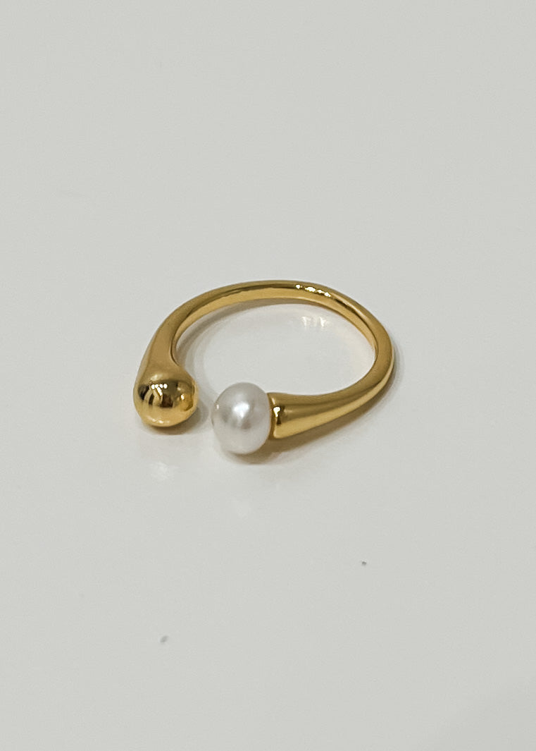 Open Pearl Ring, Gold