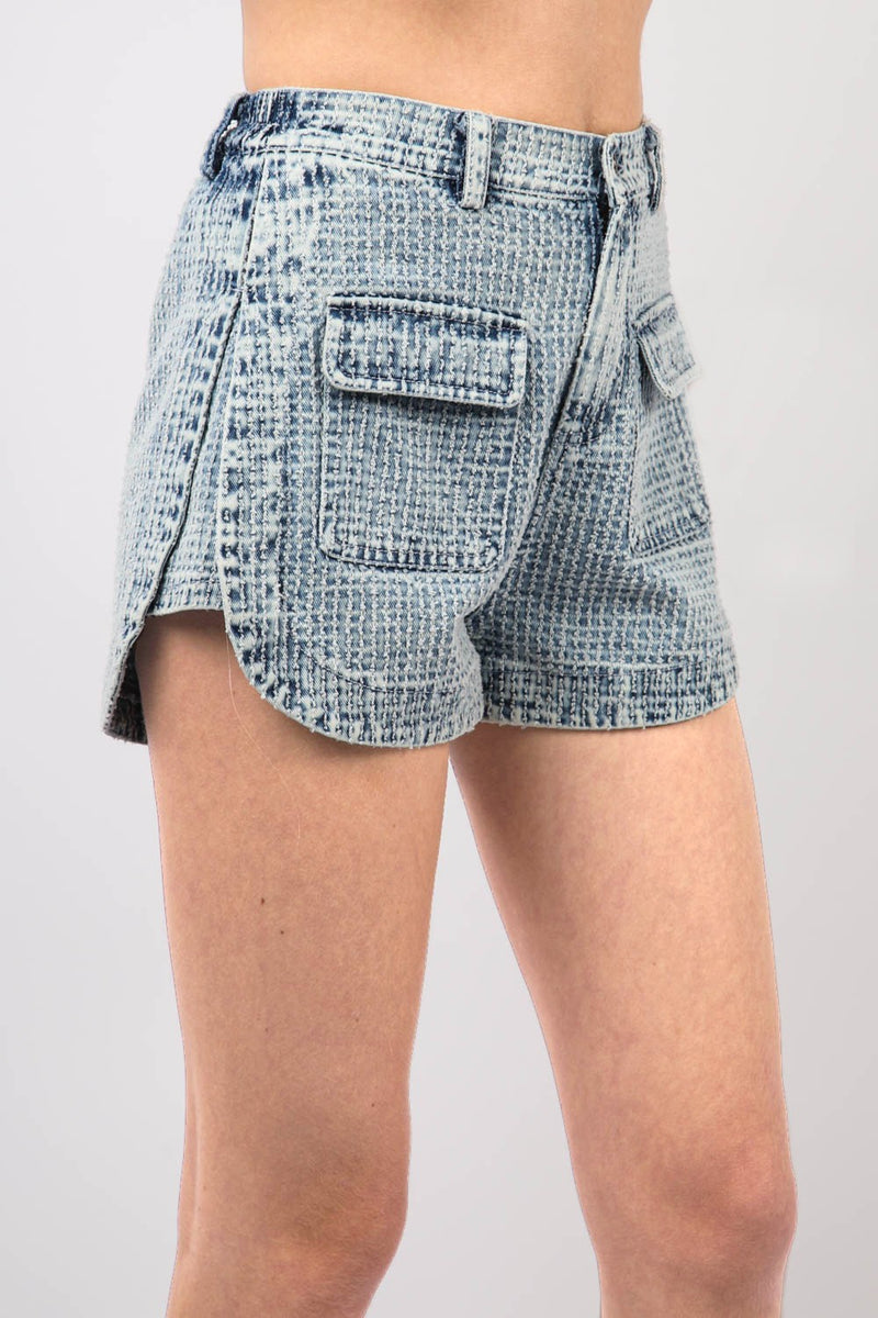 Frayed Pocket Denim Shorts, Light Indigo
