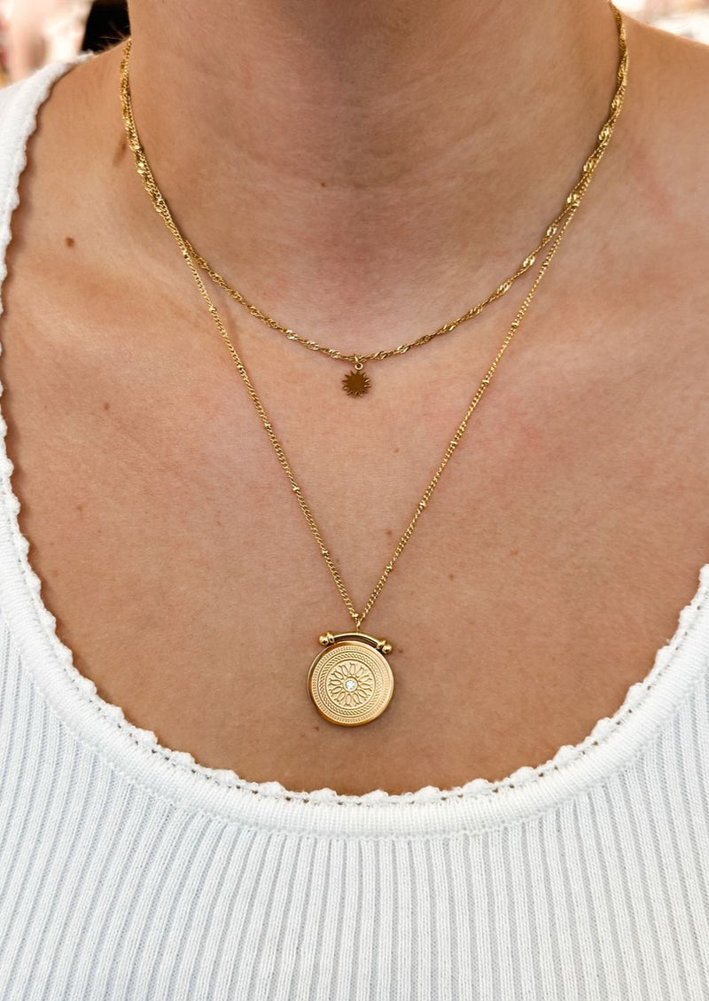 CZ Flower Circle Pendant Necklace, Gold