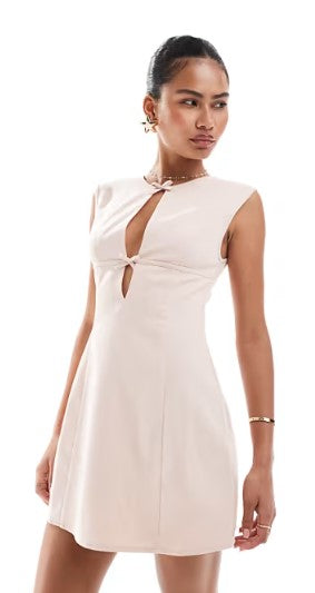 Vadanni Bow Front Dress, Light Blush