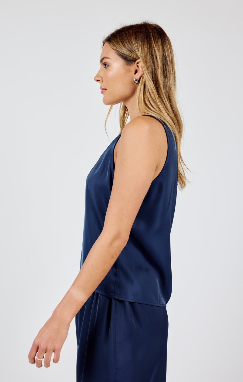 Last Night Scoop Neck Sleeveless Top, Navy