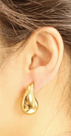 Teardrop Earring, Gold