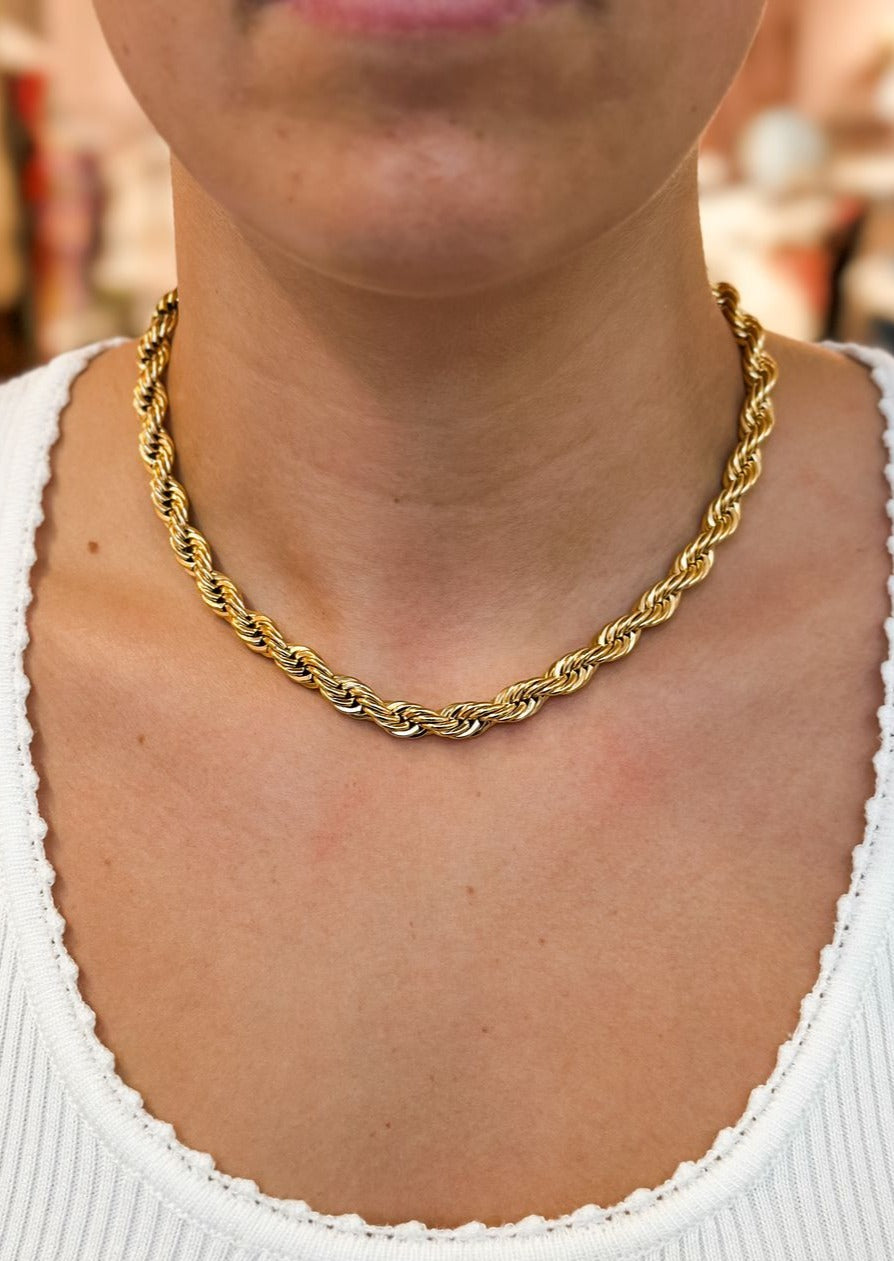Stainless Steel Twist Chain Necklace, Gold